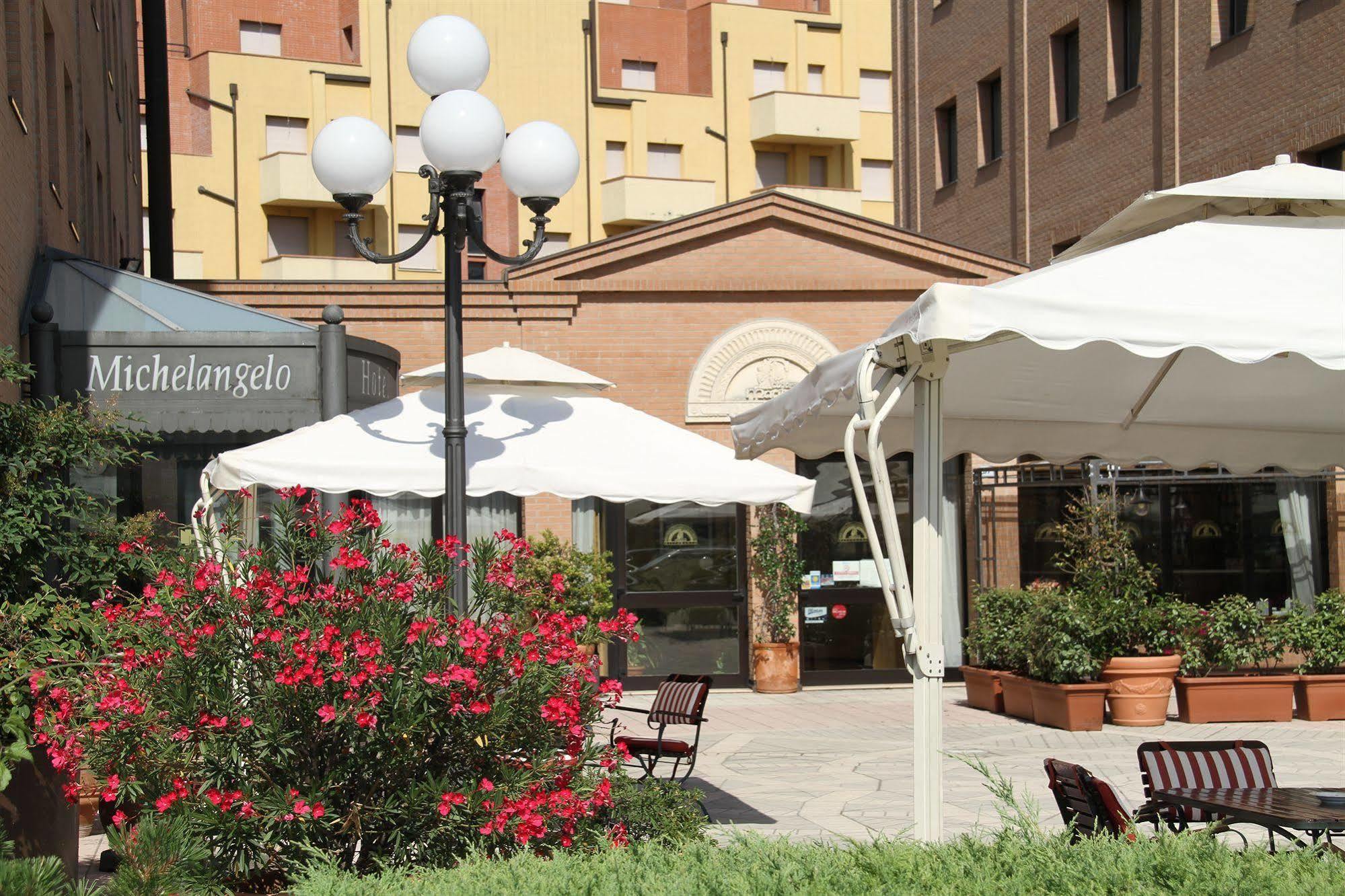 Hotel Michelangelo 4*
